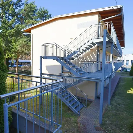 Bryza Homes - Jaegersberg - Parkplatz - Ahlbeck