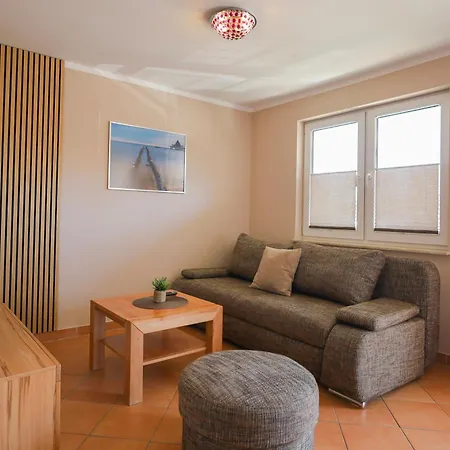Bryza Homes - Jaegersberg - Parkplatz - Ahlbeck * Heringsdorf (Usedom)
