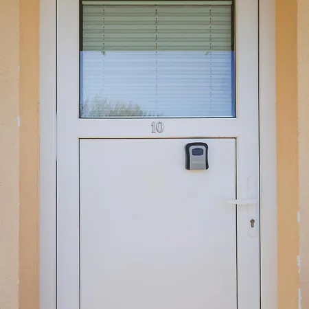 Bryza Homes - Jaegersberg - Parkplatz - Ahlbeck