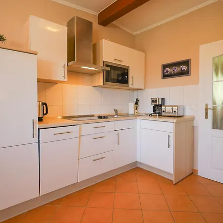 Bryza Homes - Jaegersberg - Parkplatz - Ahlbeck * Heringsdorf (Usedom)