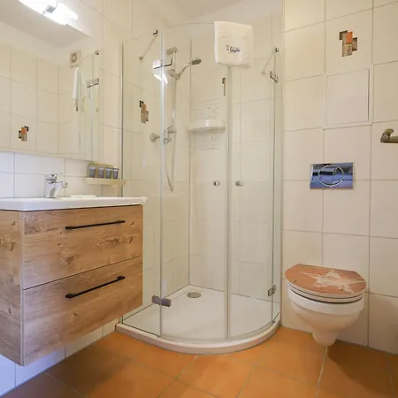 Bryza Homes - Jaegersberg - Parkplatz - Ahlbeck Heringsdorf (Usedom)