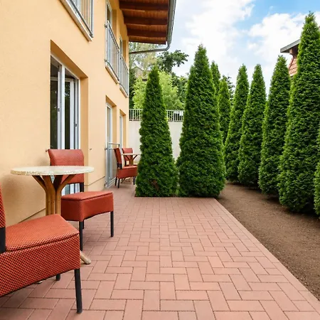 Bryza Homes - Jaegersberg - Parkplatz - Ahlbeck *